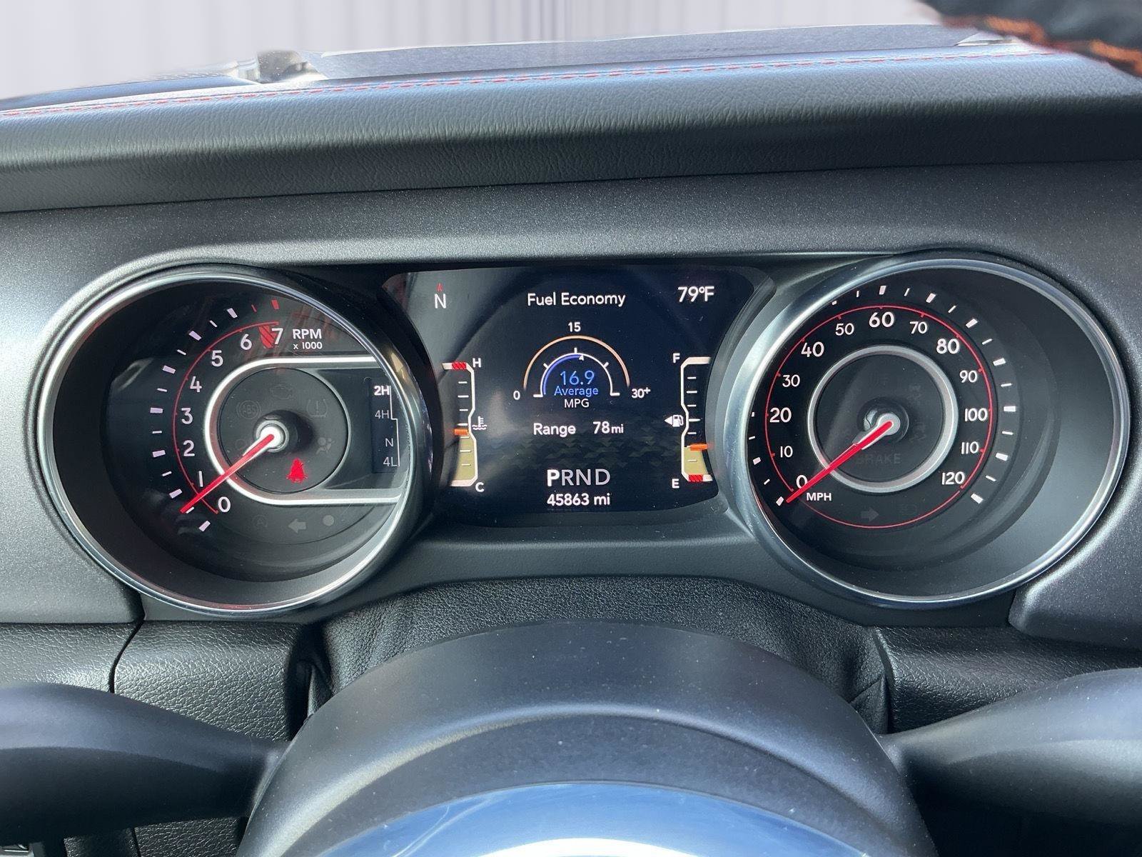 Used 2021 Jeep Gladiator Mojave AWD/4WD image 12