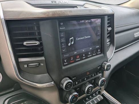 Used 2021 RAM 1500 Laramie AWD/4WD image 11
