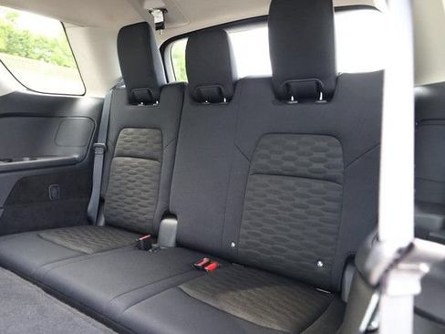 Certified 2025 Nissan Pathfinder SV AWD/4WD image 26