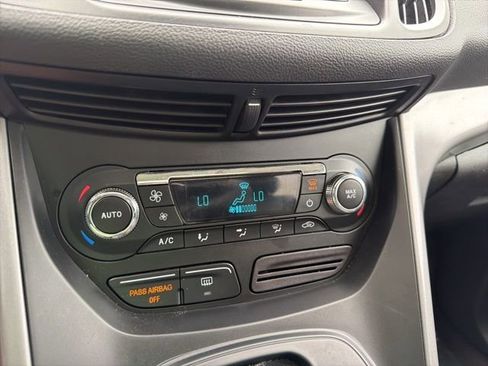 Used 2016 Ford Escape SE w/ SE Leather Comfort Package image 20