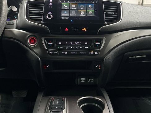 Used 2022 Honda Pilot Sport image 26