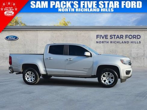 Used 2020 Chevrolet Colorado LT RWD image 10