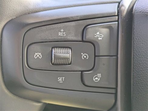 Used 2024 GMC Sierra 1500 AT4 w/ AT4 Premium Package image 27