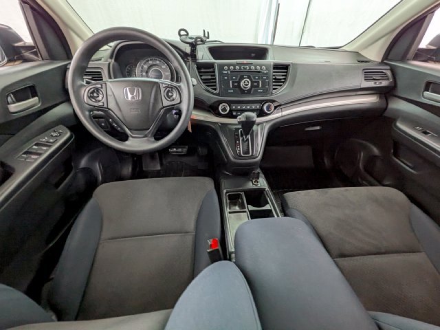 Used 2016 Honda CR-V SE image 7