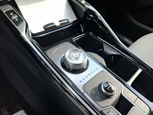 New 2026 Kia Sorento SX Prestige image 10