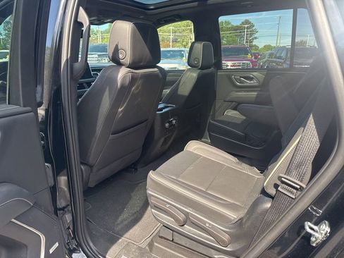Certified 2023 GMC Yukon SLT w/ SLT Premium Package image 14
