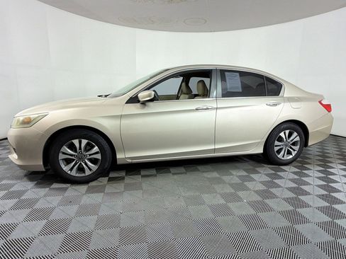 Used 2014 Honda Accord LX image 2