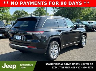 New 2025 Jeep Grand Cherokee Laredo w/ Luxury Tech Group I video 2