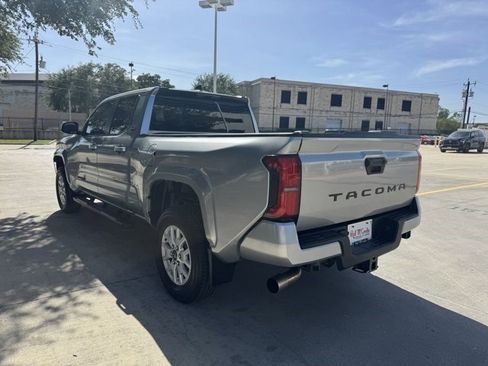 Certified 2024 Toyota Tacoma SR5 image 9