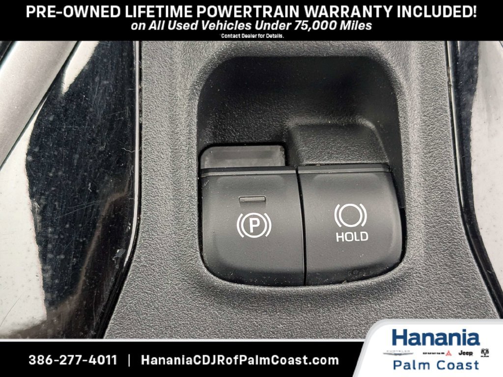 Used 2020 Toyota Corolla SE w/ Carpet Mat Package (TMS) FWD image 22