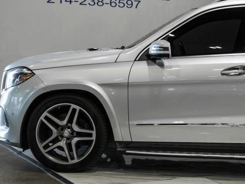 Used 2017 Mercedes-Benz GLS 550 4MATIC image 18