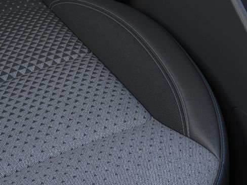 New 2026 Chevrolet Trax LT w/ Driver Confidence Package image 21