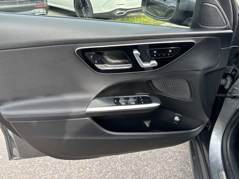 Used 2022 Mercedes-Benz C 300 C 300 image 19