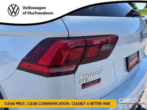 Used 2018 Volkswagen Tiguan SEL Premium AWD/4WD image 13