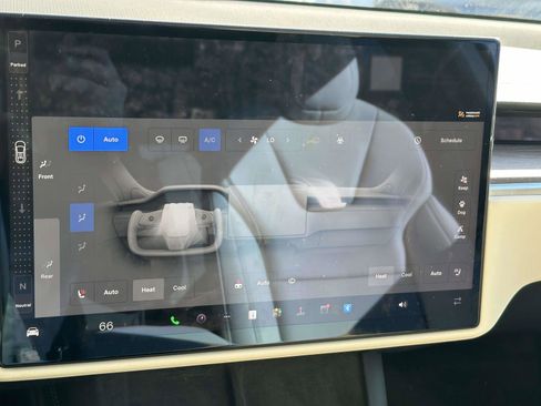 Used 2023 Tesla Model X AWD/4WD image 25