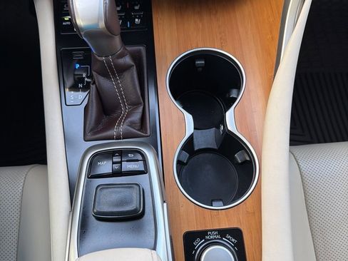 Used 2017 Lexus RX 350 FWD w/ Premium Package image 20