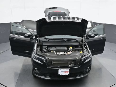 Used 2022 Jeep Cherokee Latitude Lux w/ Sun & Sound Group AWD/4WD image 34