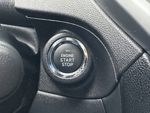 Used 2022 Subaru Ascent Limited w/ Technology Package image 39