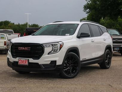 Certified 2024 GMC Terrain SLE w/ Driver Convenience Package