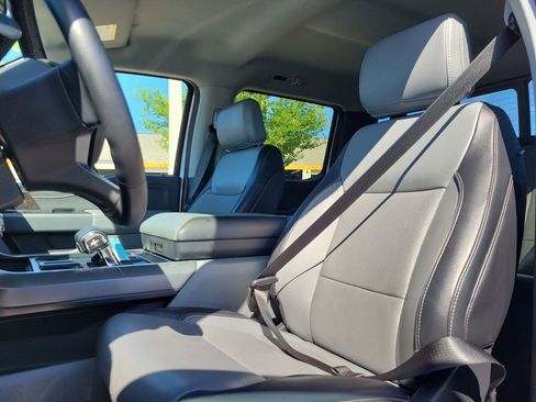 Used 2023 Ford F150 Lariat AWD/4WD image 18