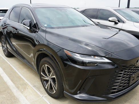 Used 2023 Lexus RX 350 Premium w/ Cold Area Package FWD image 3