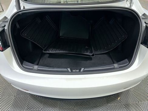 Used 2021 Tesla Model 3 Standard Range Plus image 31