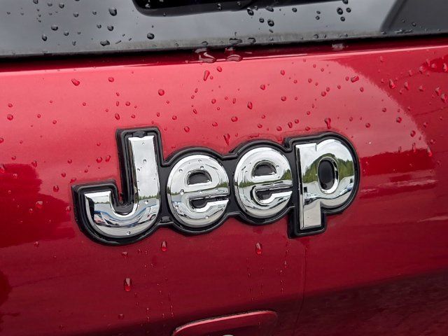 Used 2015 Jeep Cherokee Limited AWD/4WD image 18