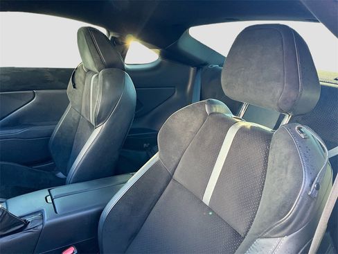 Used 2023 Toyota GR86 Premium w/ ALL Weather Mat Package (TMS) image 20