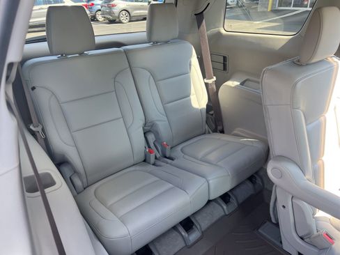 Used 2019 GMC Acadia SLT image 55