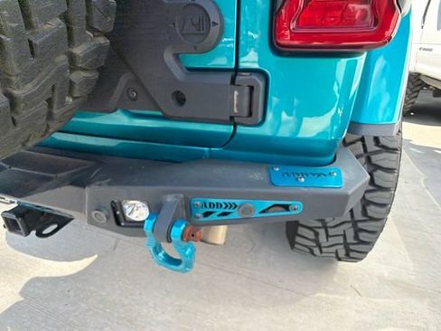 Used 2020 Jeep Wrangler Unlimited Rubicon AWD/4WD image 14