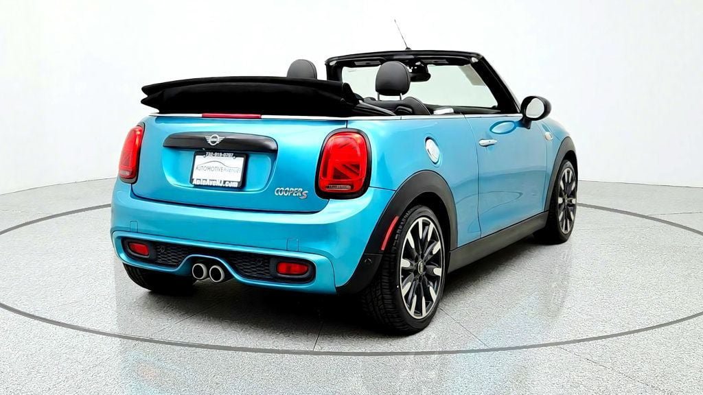 Used 2019 MINI Cooper S w/ Premium Package FWD image 5