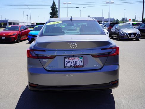 Used 2026 Toyota Camry XLE FWD image 10