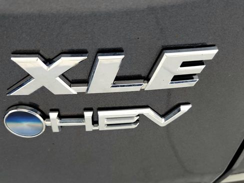 Certified 2025 Toyota RAV4 XLE w/ Convenience Package AWD/4WD image 14