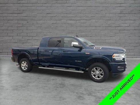 Used 2022 RAM 3500 Laramie AWD/4WD image 1