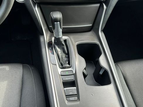 Used 2021 Honda Accord LX image 24