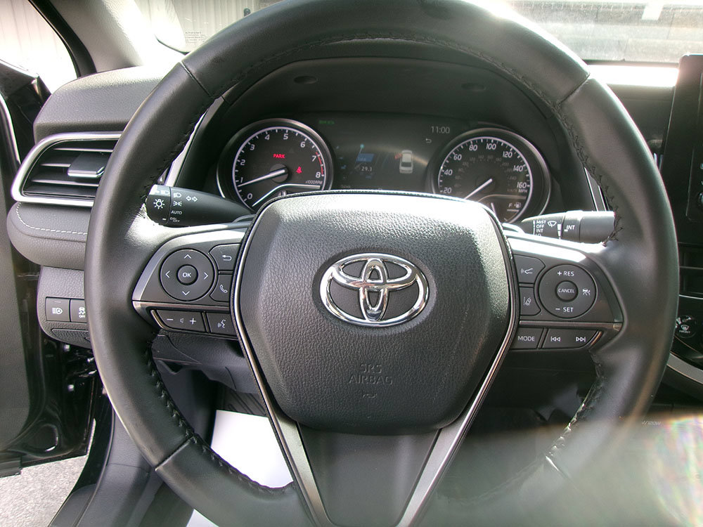 Used 2023 Toyota Camry SE w/ Convenience Package AWD/4WD image 18