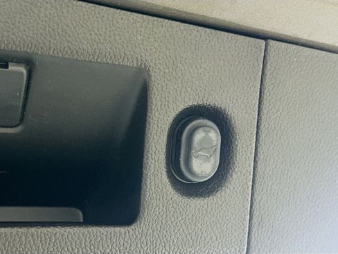 Used 2015 Chevrolet Tahoe LT image 31