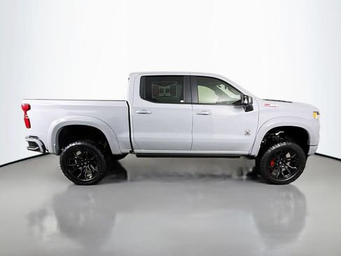 New 2025 Chevrolet Silverado 1500 RST AWD/4WD image 16