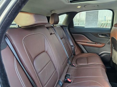 Used 2018 Jaguar F-PACE S image 17