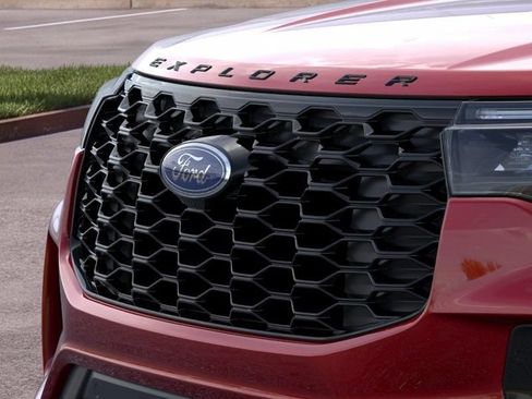 New 2026 Ford Explorer ST-Line w/ ST-Line Street Pack AWD/4WD image 17