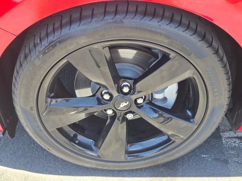 Certified 2022 Ford Mustang Coupe w/ Equipment Group 101A RWD image 9