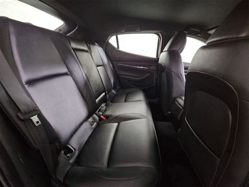 Used 2019 MAZDA MAZDA3 Hatchback image 20