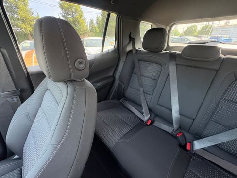 Used 2025 Chevrolet Equinox LT FWD image 40