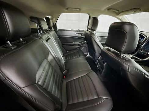 Used 2021 Ford Edge SEL w/ Convenience Package image 26