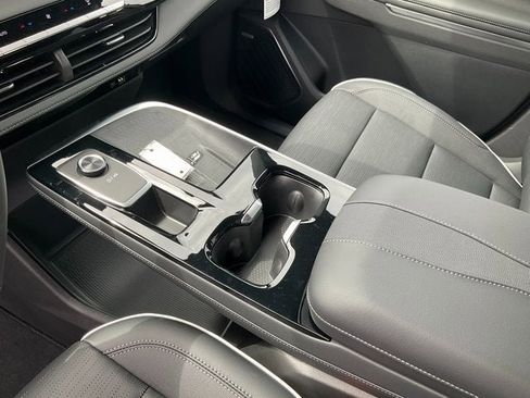 New 2026 Buick Enclave Sport Touring w/ Super Cruise Package image 11