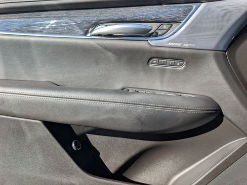 Certified 2022 Cadillac XT5 Premium Luxury w/ Technology Package image 14