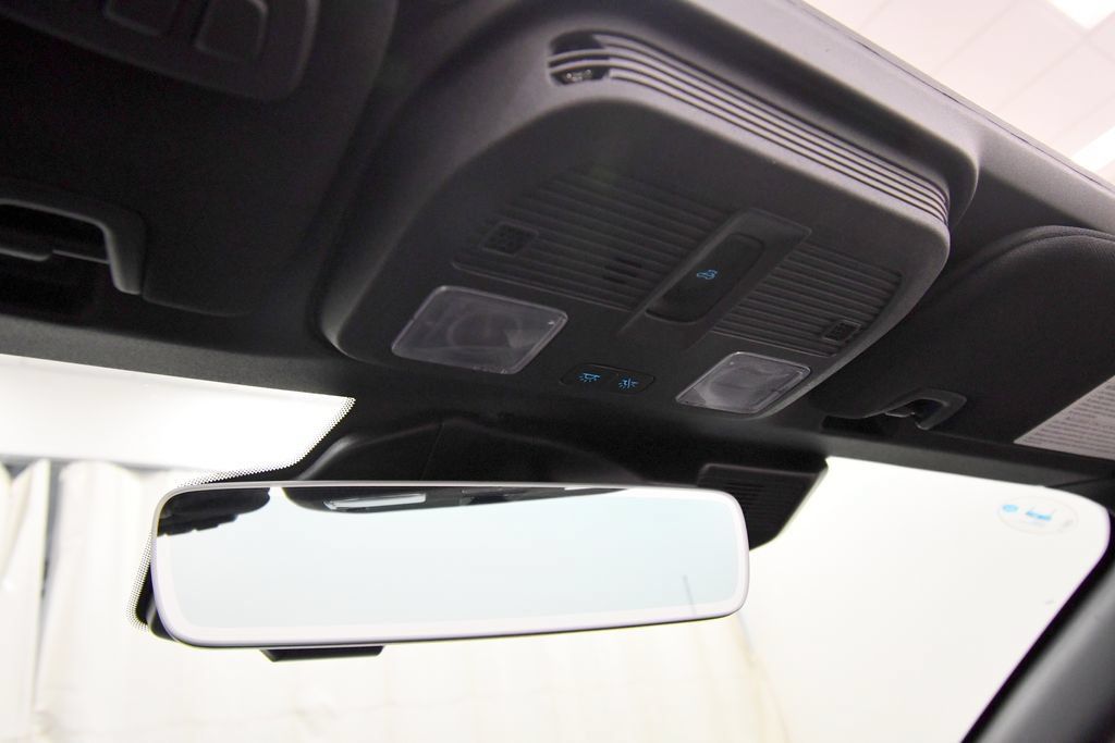 Used 2025 Ford Mustang GT Premium RWD image 25