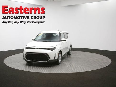 Used 2023 Kia Soul LX w/ Option Group 015 image 52