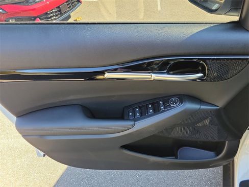 New 2026 Kia Seltos S image 19