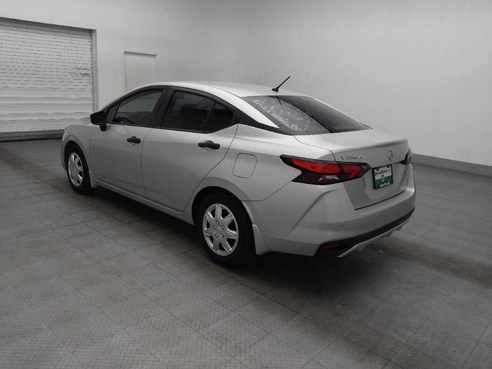 Used 2020 Nissan Versa S FWD image 3